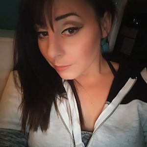 Meet your Posher, Tonia